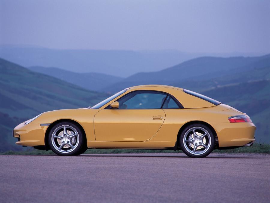  Porsche 911 Carrera 4 Cabriolet 2001 года  (фото 3 из 5)